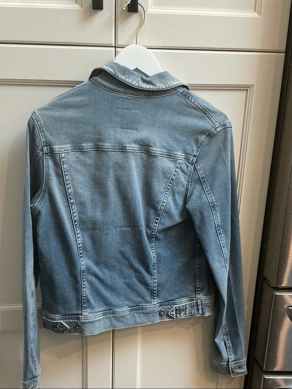 AG  Light Wash Denim Jacket Size Medium - Picture 3 of 3